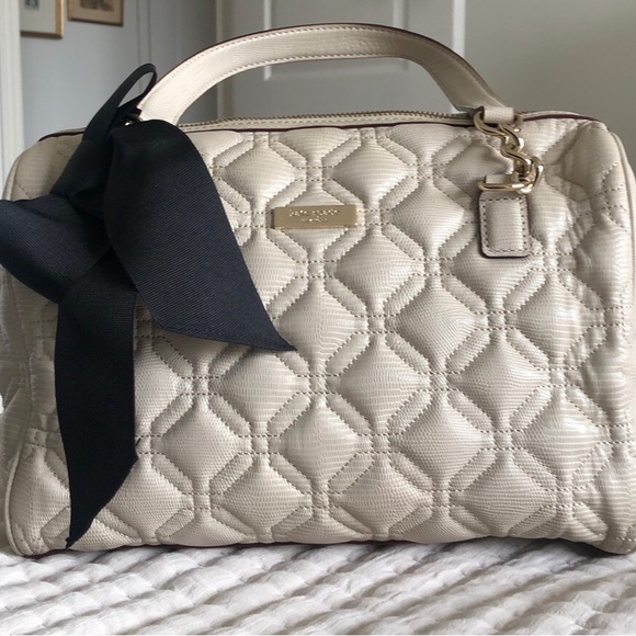 Kate Spade Ecru Quilted Top handle Bag - Picture 1 of 9